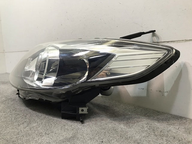 プレマシー CREW/CR3W 純正 後期 左ヘッドライト/ランプ キセノン HID レベライザー AFS無 STANLEY P7696 マツダ (115288)