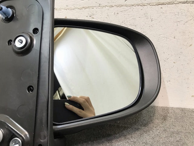 新品!タント LA650S/LA660S 純正 右 ドアミラー 7線 RH 049884 87910-B2Q40 ダイハツ(115740)