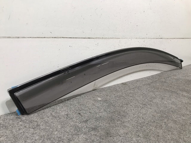 【新品】新品! アリオン/プレミオ NZT260/ZRT265/ZRT260/ZRT261 純正 右フロント サイドバイザー 08611-20360 トヨタ (115778)