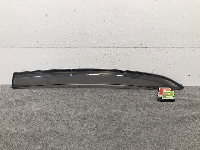 【新品】新品! プレミオ NZT260/ZRT260/ZRT261/ZRT265 純正 右リア サイドバイザー 08611-20360 トヨタ (115779)