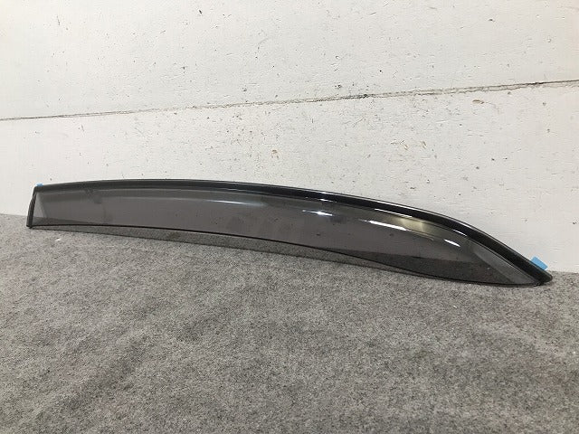 【新品】新品! プレミオ NZT260/ZRT260/ZRT261/ZRT265 純正 右リア サイドバイザー 08611-20360 トヨタ (115779)
