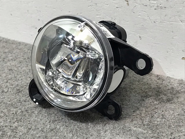 新品! タント カスタム/シフォン カスタム LA650S/LA660S/LA650F/LA660F 純正 右フォグランプ/ライト/レンズ LED 81210-B5030 (115807)