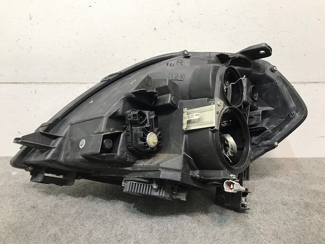 ティアナ J31/PJ31/TNJ31 純正 後期 右ヘッドライト/ランプ キセノン HID レベライザー バラスト 刻印A KOITO 100-63847 日産 (115925)