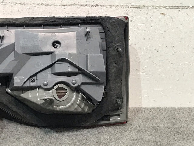 エスティマ/アエラス ACR50W/ACR55W/GSR50W/GSR55W/AHR20W 純正 中期 後期 左テールランプ/ライト ハロゲン ICHIKOH 28-209 トヨタ(116017)