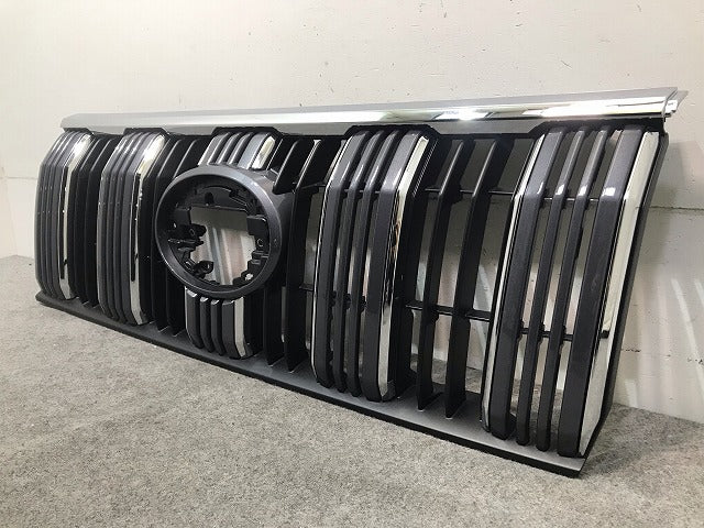 新車取外 ランドクルーザー/ランクル/プラド 150系/TRJ150W/GDJ150W/151W/GRJ150W/151W 純正 後期 フロントグリル 53111-60C10/C50(116190)