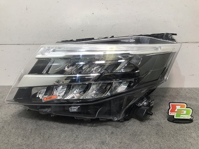 ルーミー/トール/カスタム/M900A/M910A/M900S/M910S 純正 後期 左ヘッドライト/ランプ  LED STANLEY W6242 81150-B1650 トヨタ (116211)
