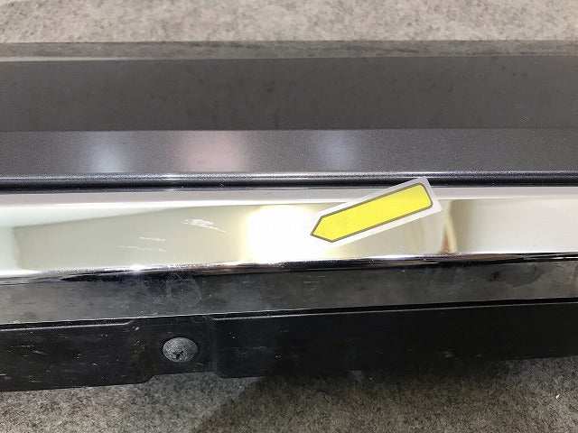 RAV4 ラブ4 MXAA52/MXAA54/AXAH52/AXAH54 純正 右 フロント ドア サイドパネル モデリスタ 75073-42040 グレーメタリック 1G3(116234)