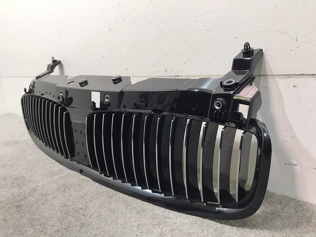 新品! 7シリーズ E65/E66 純正 フロントグリル/グリル/ラジエーターグリル 5113 7 037 727.9/511370377279/5113 7037 727 BMW (116442)