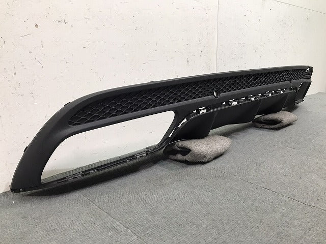 新品! Cクラス/ステーションワゴン W205 AMG 純正 リアバンパー ディフューザー＆テール・パイプ・カバー205 885 64 38/2058856438(116502)