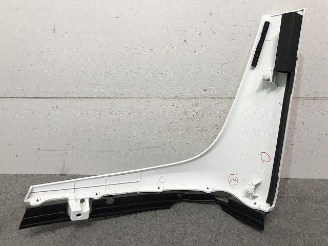新車外し キャンター 9代目 FDA・B/FEC・D/FGA・B系（2020年-）標準 純正 右ヘッドライト/ベゼル/モール/アイライン/パネル ふそう(116560)
