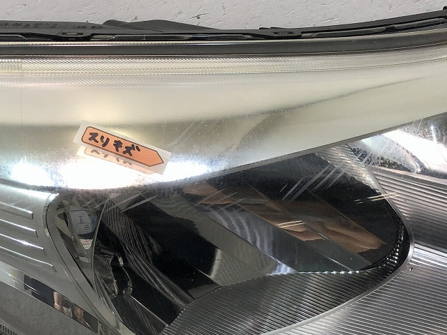 ノート/NOTE E12/HE12/NE12/SNE12 純正 前期 中期 右ヘッドライト/ランプ ハロゲン レベライザー ICHIKOH 1868 日産/NISSAN (116621)