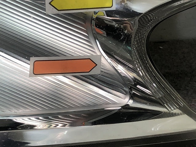 ノート/NOTE E12/HE12/NE12/SNE12 純正 前期 中期 右ヘッドライト/ランプ ハロゲン レベライザー ICHIKOH 1868 日産/NISSAN (116621)