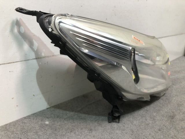 ノート/NOTE E12/HE12/NE12/SNE12 純正 前期 中期 右ヘッドライト/ランプ ハロゲン レベライザー ICHIKOH 1868 日産/NISSAN (116621)