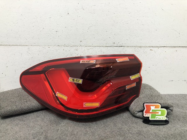 X2シリーズ F39 純正 左テールランプ/ライト/レンズ LED F03687000F BMW (116730)