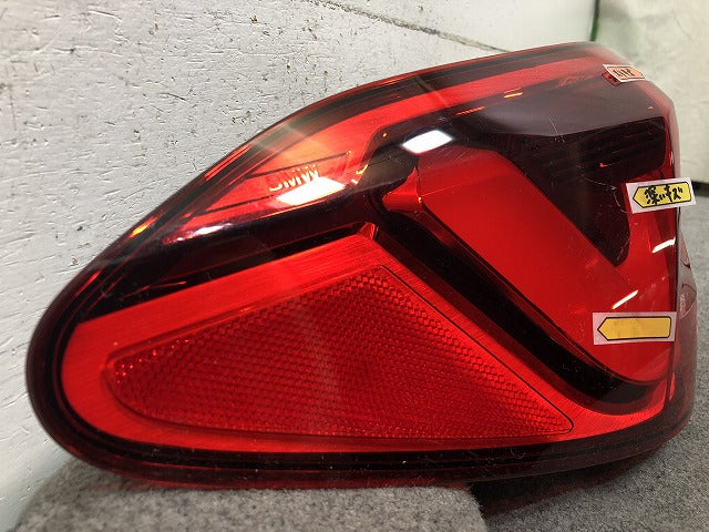 X2シリーズ F39 純正 左テールランプ/ライト/レンズ LED F03687000F BMW (116730)