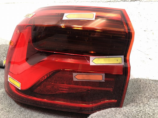 X2シリーズ F39 純正 左テールランプ/ライト/レンズ LED F03687000F BMW (116730)