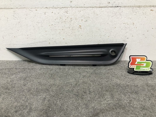 新品! S60/V60 FB系/2011-2018 純正 右フロントバンパーグリル 31323848 31323848 素地 ボルボ/VOLVO (116847)