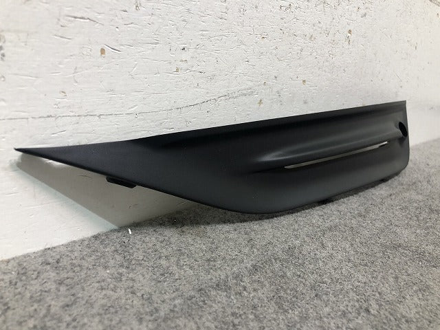 新品! S60/V60 FB系/2011-2018 純正 右フロントバンパーグリル 31323848 31323848 素地 ボルボ/VOLVO (116847)