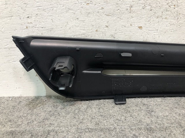 新品! S60/V60 FB系/2011-2018 純正 右フロントバンパーグリル 31323848 31323848 素地 ボルボ/VOLVO (116847)
