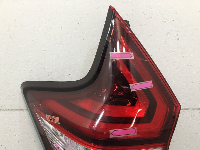 ノート/NOTE E12/HE12/NE12/SNE12 純正 後期 左テールランプ/ライト/レンズ LED ICHIKOH D202 日産/NISSAN (116888)