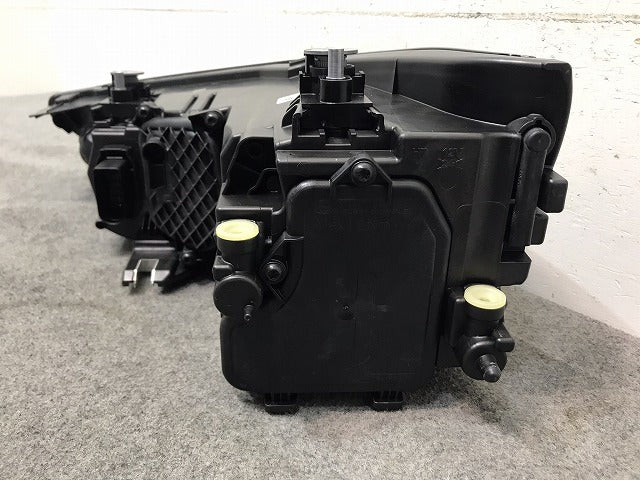 新品! A1 8X系/2011-2018 純正 右ヘッドライト/ランプ ハロゲン 8XA.941.004 A 8XA941004A アウディ (116925)