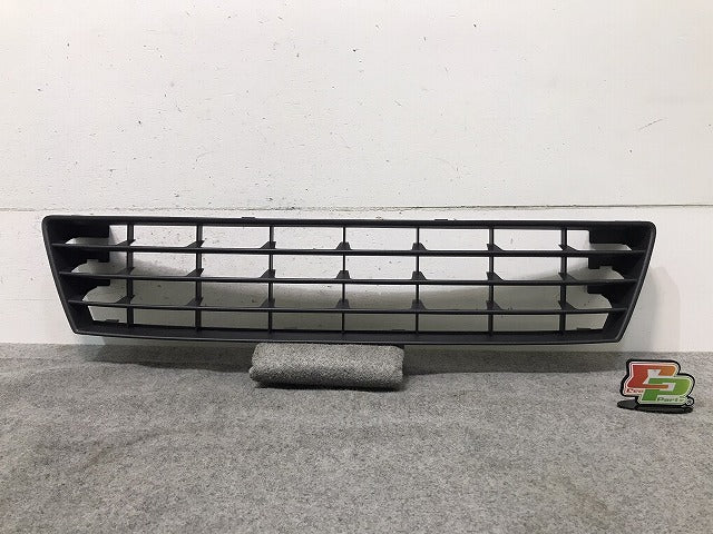 新品! ゴルフ5/GOLF V 1K系/2005-2009 純正 フロントグリル/ラジエターグリル/ラジエーターグリル 5M0 853 677/5M08536779B9(116935)