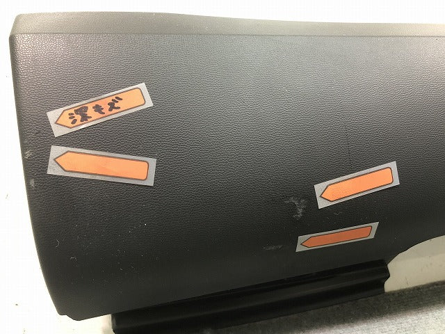 新品! GLAクラス X156 純正 右サイドステップ/サイドスカート A 156 690 18 40/A1566901840/A1566981054 素地 ベンツ/Benz (116989)