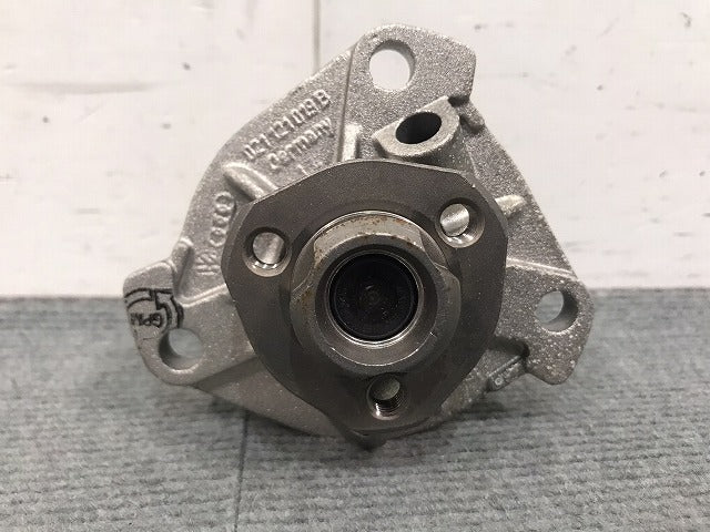 新品 Vクラス/W638/1999-2002 純正 ウォーターポンプ/V280エンジンＶ6 エンジン 104900 021121019B/000200070180 (117026)