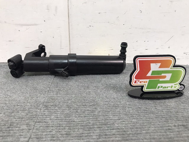 新品 Aクラス/W169/2004-2013 純正 右フロントウォッシャーノズル 0 308 011 034/A 169 860 02 47/1698600247 (117029)