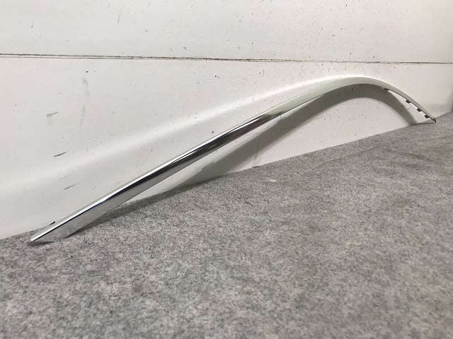 新品! 7シリーズ E65/E66 2001-2010 純正 左フロント ドアアッパーメッキモール 51337005031 メッキ BMW (117053)