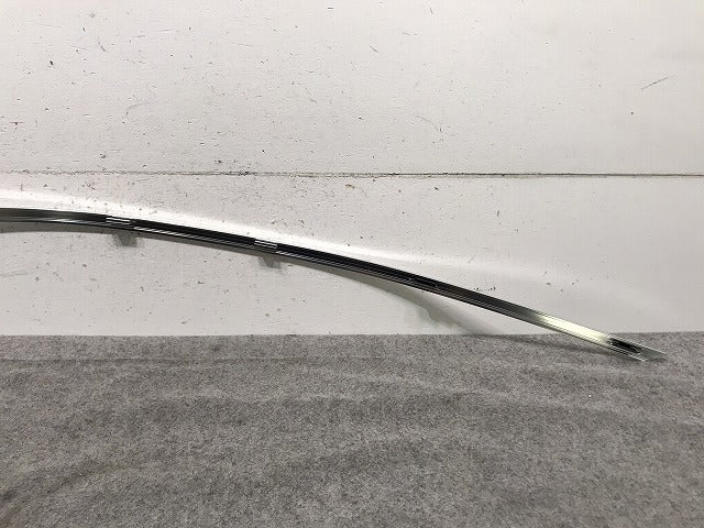 新品! 7シリーズ E65/E66 2001-2010 純正 左フロント ドアアッパーメッキモール 51337005031 メッキ BMW (117056)