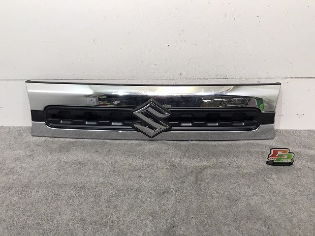 スペーシア/SPACIA MK53S 純正 フロントグリル/ラジエターグリル/ラジエーターグリル 72131-79R0 メッキ スズキ/SUZUKI (117099)