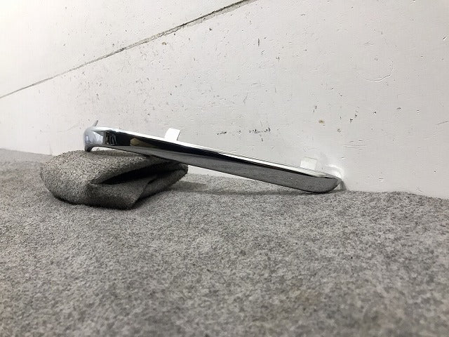 新品! S60/RB系/2004-2007 純正 左リア バンパーモール 08693648 V 8693648 メッキ ボルボ (117124)