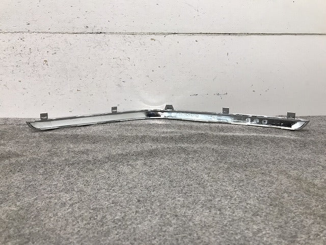 新品! S60/RB系/2004-2007 純正 左リア バンパーモール 08693648 V 8693648 メッキ ボルボ (117124)