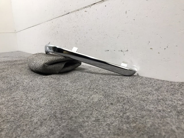 新品! S60/RB系/2004-2007 純正 左リア バンパーモール 08693648 V 8693648 メッキ ボルボ (117125)