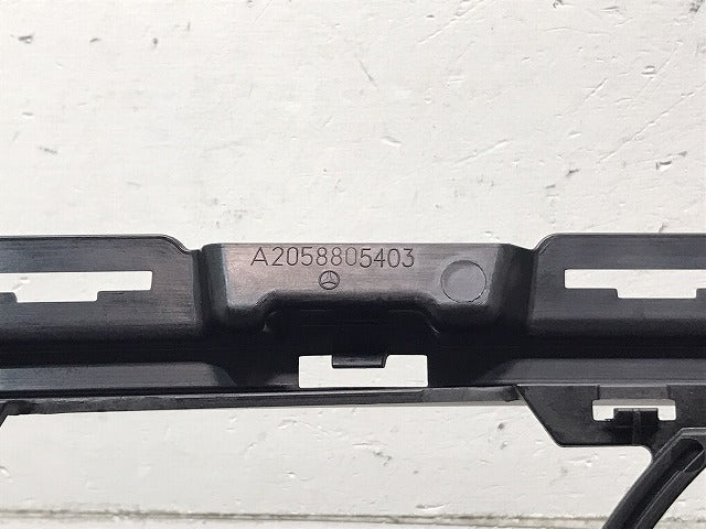新品 Cクラス W205 2014-2021 純正 フロントグリル/ラジエーター A 205 880 54 03/2058881760/A 205 888 17 60 ベンツ(117129)