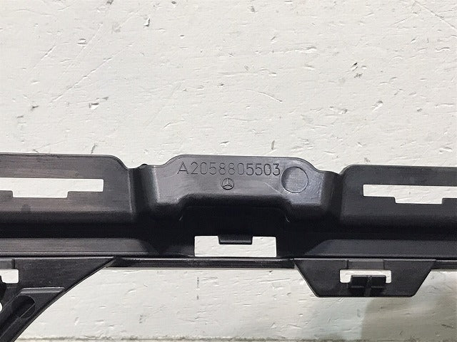 新品 Cクラス W205 2014-2021 純正 フロントグリル/ラジエーター A 205 880 54 03/2058881760/A 205 888 17 60 ベンツ(117129)