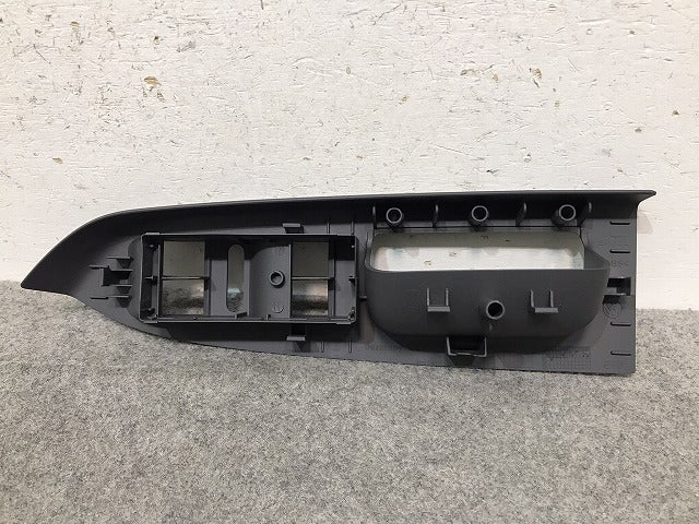 新品! トゥーラン/1T系/2003-2015 純正 パワーウィンドウ スイッチ カバー 1T2 867 372E 1T2867372E75R 素地 RHD 右ハンドル用 (117138)