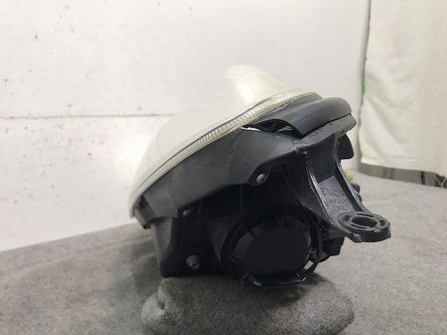 ノート/NOTE E11/NE11/ZE11 純正 前期 左ヘッドライト/ランプ キセノン HID バラスト レベライザー 刻印V ICHIKOH 1758 日産(117174)