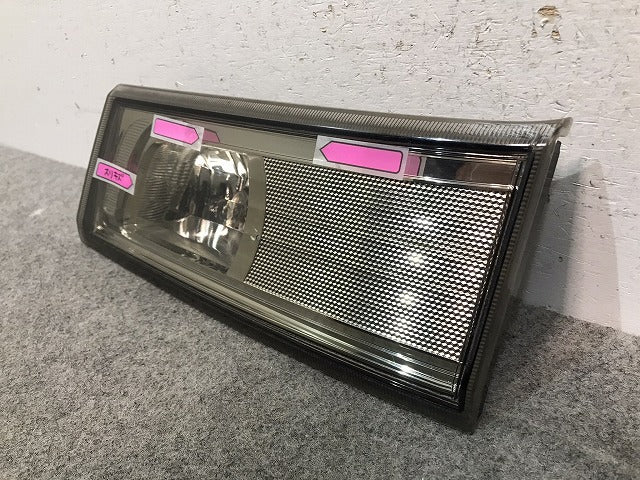 スペーシア/フレアワゴン MK32S/MK42S/MM32S/MM42S 純正 右テールランプ/ライト/レンズ ハロゲン スズキ (117233)