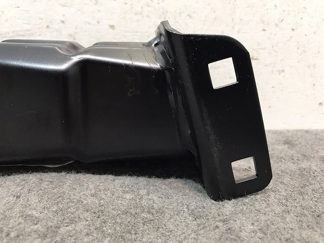 新品! CLSクラス/W219/2005-2010 純正 左フロントバンパー ホースメント アブソーバー A 219 620 01 95/2196200195 ベンツ (117245)