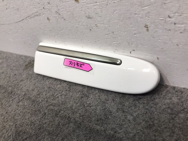 新品! Eクラス/W211/2002-2009 純正 右フロント フェンダーモール A 211 690 28 62 21169028629960 ホワイト メルセデスベンツ (117263)