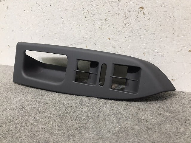 新品! トゥーラン/1T系/2003-2015 純正 右フロントドア ウィンドウスイッチパネル 運転席側 1T2 867 372E 1T2867372E75R VW (117265)