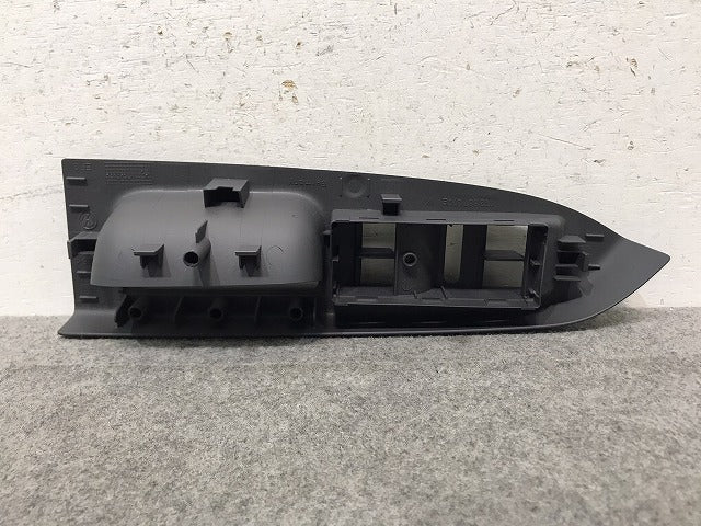 新品 トゥーラン/1T系/2003-2015 純正 右フロント パワーウィンドウスイッチ カバー 右ハンドル用 1T2 867 372E 1T2867372E75R VW (117268)
