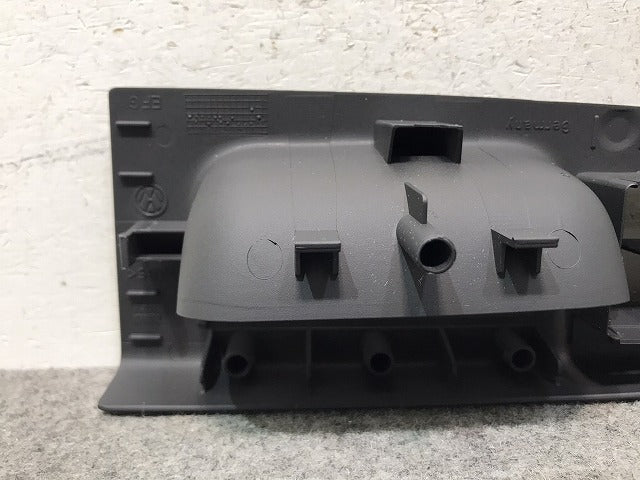新品 トゥーラン/1T系/2003-2015 純正 右フロント パワーウィンドウスイッチ カバー 右ハンドル用 1T2 867 372E 1T2867372E75R VW (117268)