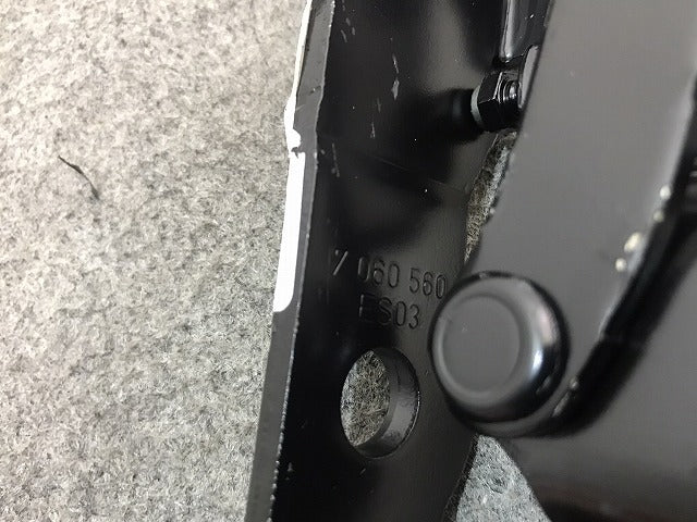 新品! 1シリーズ/E87 純正 右フロントフード ヒンジ/ボンネット ヒンジ 41 61 7 210 674 41617210674 BMW (117269)