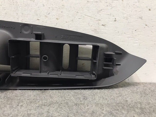 新品! トゥーラン/1T系/2003-2015 純正 右フロント パワーウィンドウスイッチ カバー 右ハンドル用 1T2 867 372E 1T2867372E75R(117270)