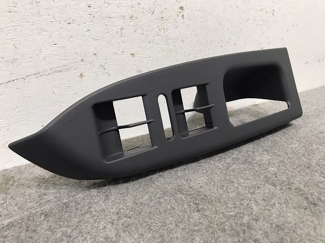 新品! トゥーラン/1T系/2003-2015 純正 右フロント パワーウィンドウスイッチ カバー 右ハンドル用 1T2 867 372E 1T2867372E75R(117272)