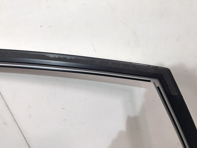 プリウス/ZVW30 純正 右フロントドア ホワイトパールクリスタルシャイン カラーNo.070 トヨタ (117324)