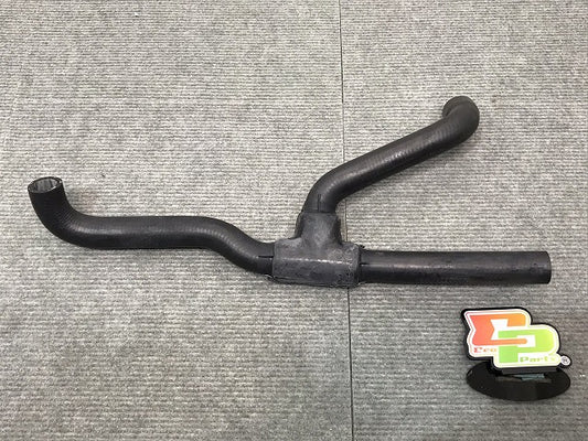 新品! Vクラス/W638/1999-2002 純正 ヒーターホース A 638 832 26 23 6388322623 メルセデスベンツ (117572)